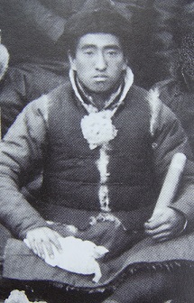 榮耀先